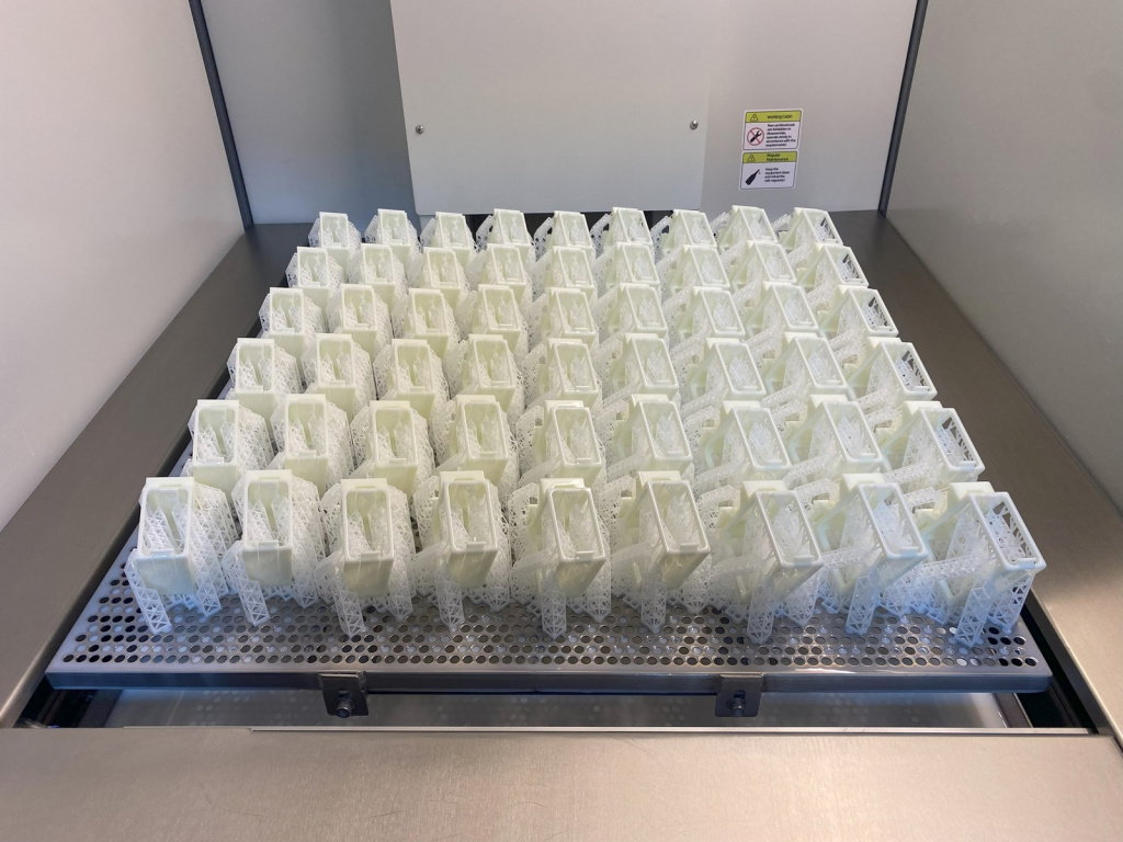 партия деталей на sla