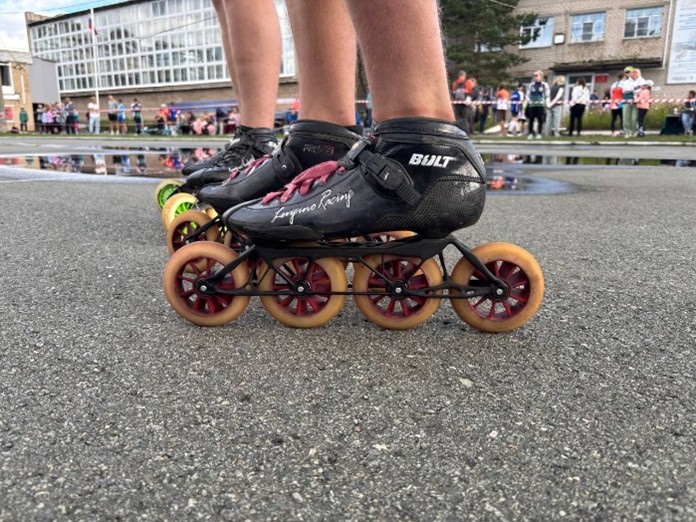 Фото с первенства России по роллер спорту в дисциплинах спидскейтинга в Челябинске.jpg