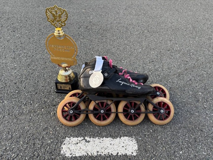 Фото с первенства России по роллер спорту в дисциплинах спидскейтинга в Челябинске.jpg